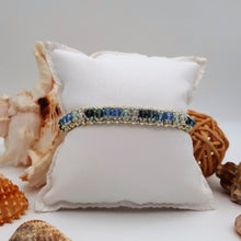 Carica l'immagine nel visualizzatore di Gallery, Braccialetto tennis con cristalli in variazioni di blu