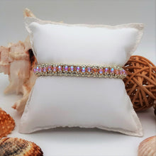 Carica l'immagine nel visualizzatore di Gallery, Braccialetto tennis con cristalli pesca chiaro
