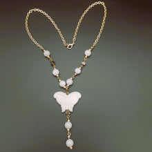 Carica l'immagine nel visualizzatore di Gallery, Collana con Pietre Naturali e ciondolo Quarzo Milk - Orecchini Abbinati | modello "Carrara" - EclipseArtGallery Gioielli