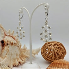 Carica l'immagine nel visualizzatore di Gallery, Orecchini fatti a mano con cristalli austriaci in color crystal AB e argento 925