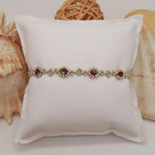 Carica l'immagine nel visualizzatore di Gallery, Bracciale "Al metro" fatto a mano con cristalli. Da collezionare - EclipseArtGallery Gioielli