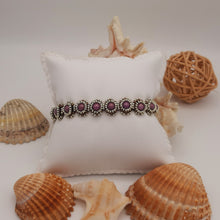 Carica l'immagine nel visualizzatore di Gallery, bracciale di perle di vetro di Boemia lilla