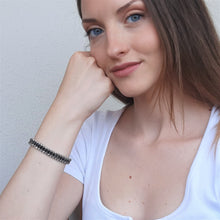 Carica l'immagine nel visualizzatore di Gallery, Bracciale Brescia di Cristalli Swarovski neri e argento 925