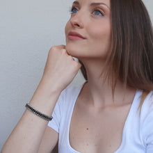 Carica l'immagine nel visualizzatore di Gallery, Bracciale a spirale Cristalli Swarovski Brescia