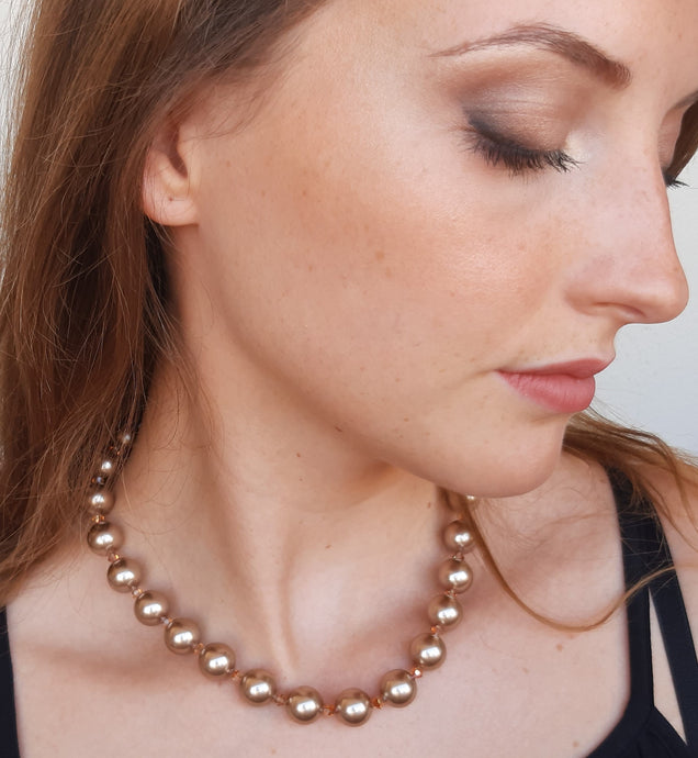Collane di perle: eleganza e raffinatezza senza tempo